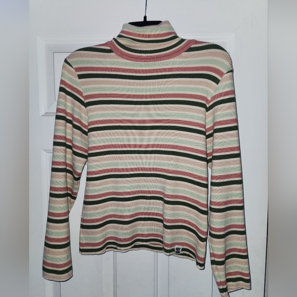 Lucy&yak turtleneck